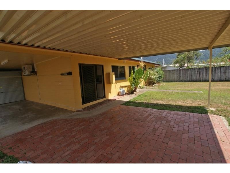 110 Jensen Street, Edge Hill QLD 4870