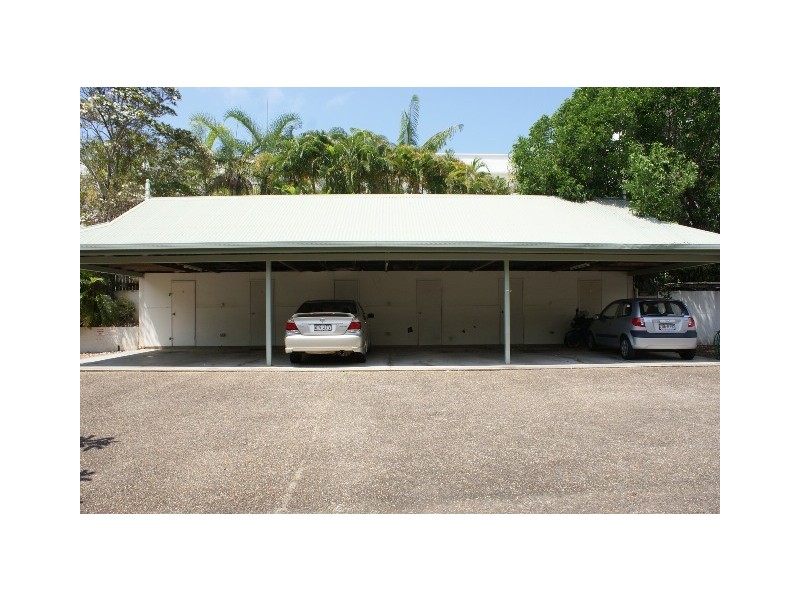 8/100 Moore Street, Trinity Beach QLD 4879