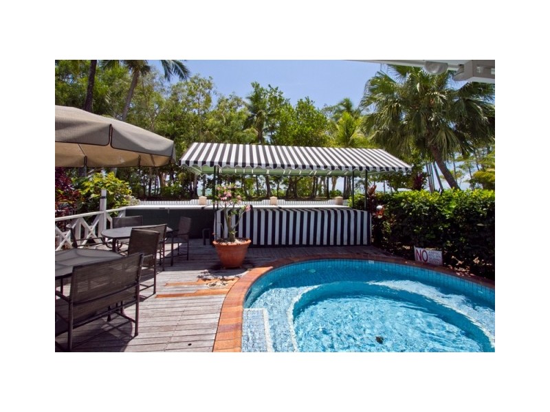 13/81-87 Arlington Esplanade, Clifton Beach QLD 4879