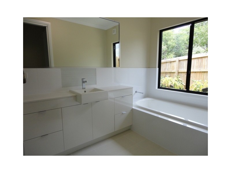 14 Kurt Close, Palm Cove QLD 4879
