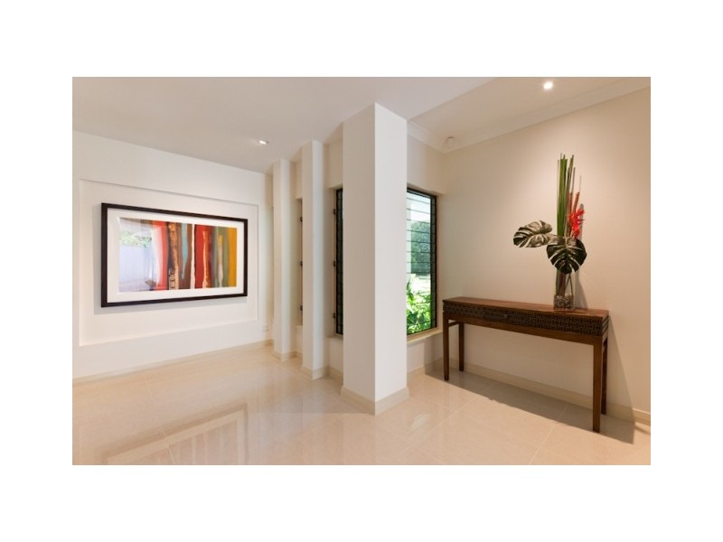 21 Litara Court, Palm Cove QLD 4879