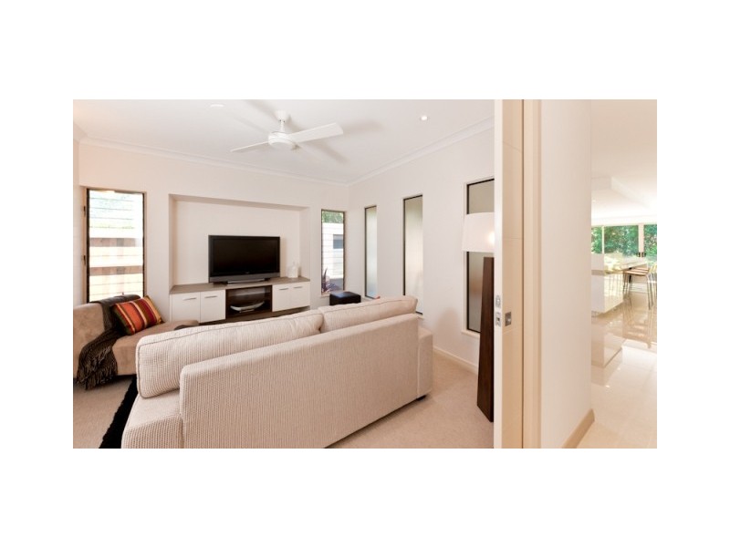 21 Litara Court, Palm Cove QLD 4879