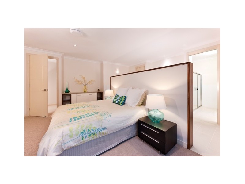 21 Litara Court, Palm Cove QLD 4879