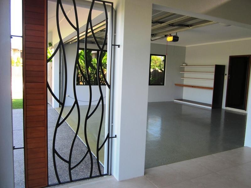 104 Harbour Drive, Trinity Park QLD 4879