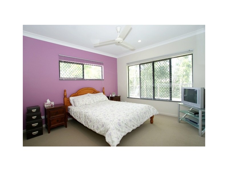 10 Yamba Close, Kewarra Beach QLD 4879