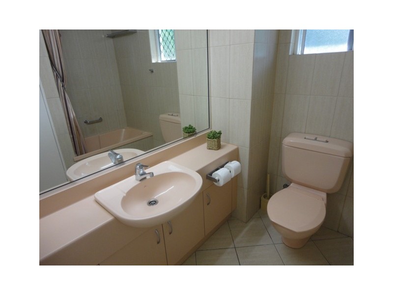 417/1 Coral Coast Drive, Palm Cove QLD 4879