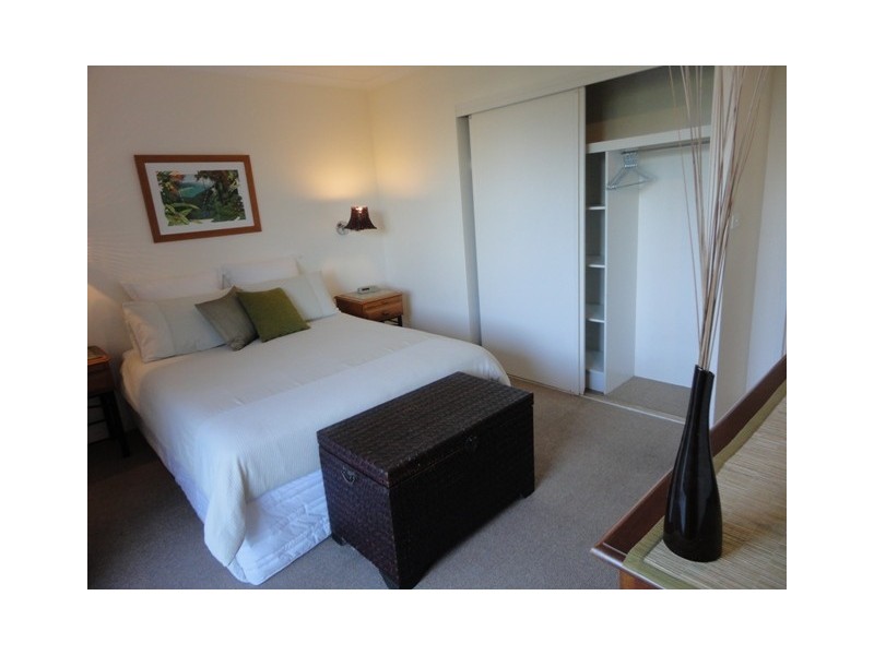 417/1 Coral Coast Drive, Palm Cove QLD 4879