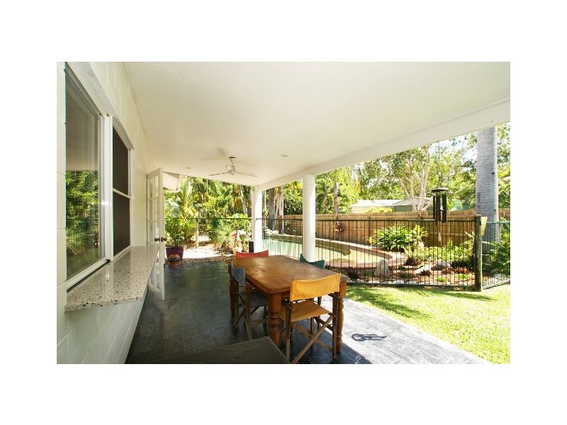 28 Eddy Street, Clifton Beach QLD 4879