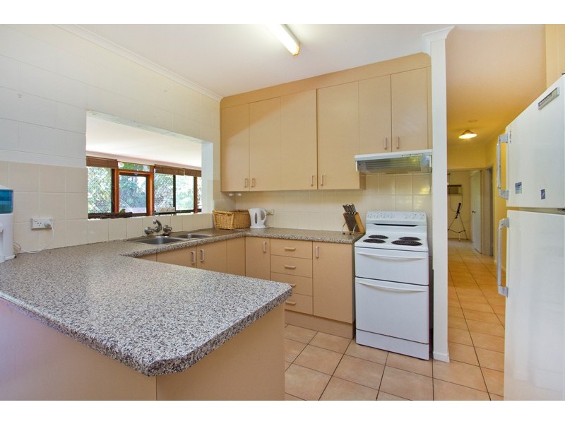 8 Sussex Street, Trinity Park QLD 4879