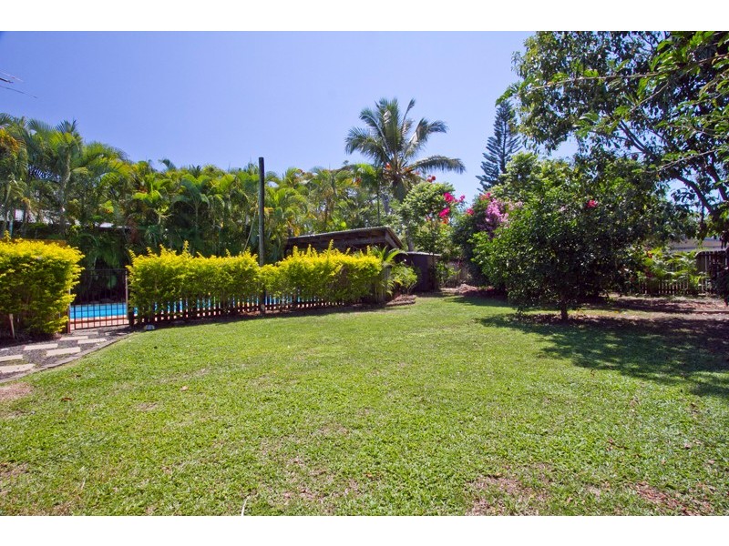 8 Sussex Street, Trinity Park QLD 4879