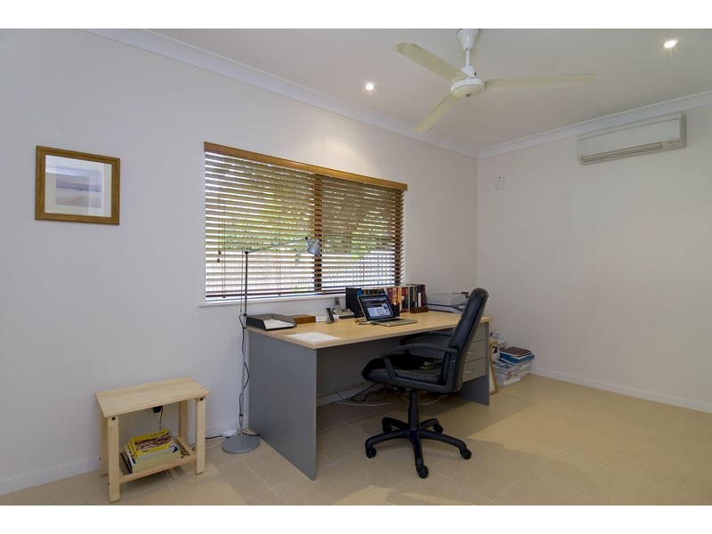 40 Lagoon Drive, Trinity Beach QLD 4879