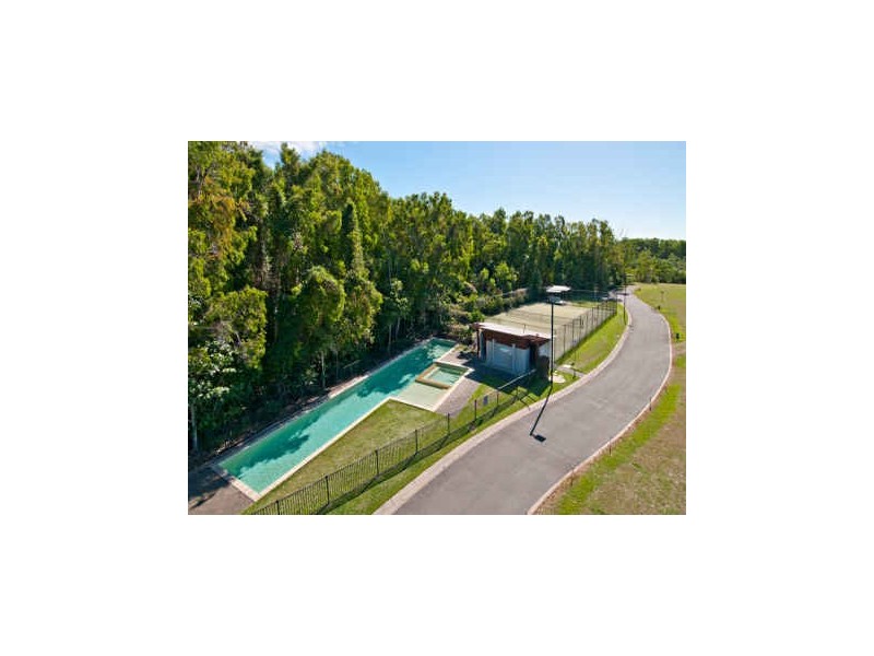 40 Lagoon Drive, Trinity Beach QLD 4879