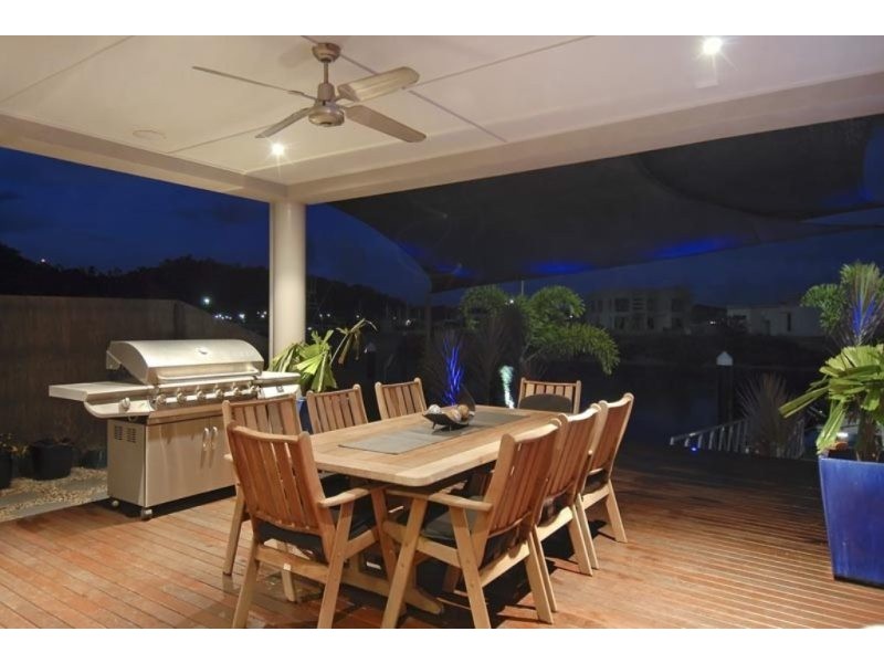 14 Brindabella Quay, Trinity Park QLD 4879