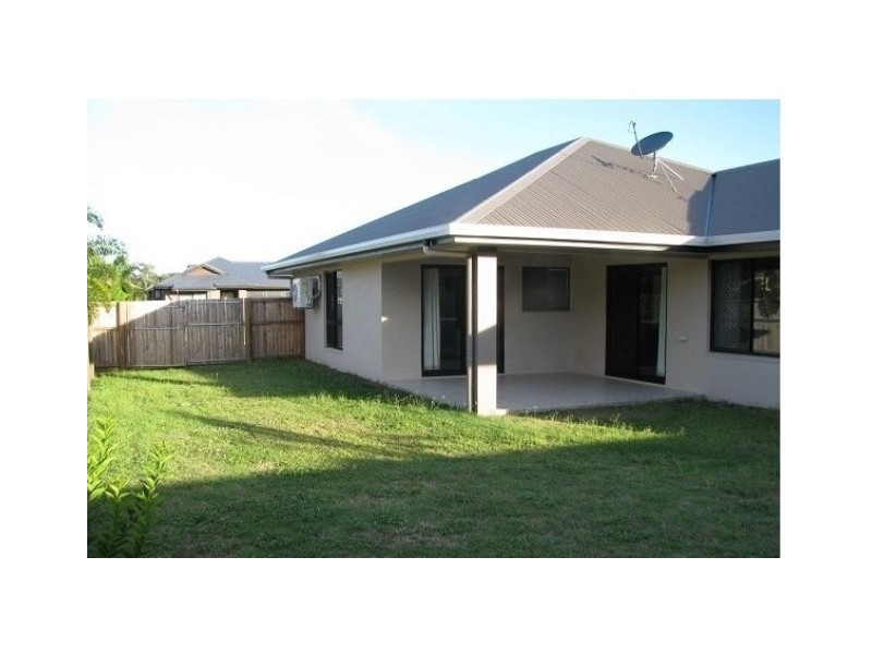 20 Moojeeba Way, Trinity Park QLD 4879