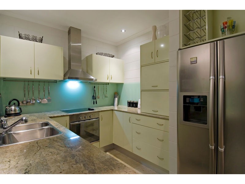 7 Albatross St, Kewarra Beach QLD 4879