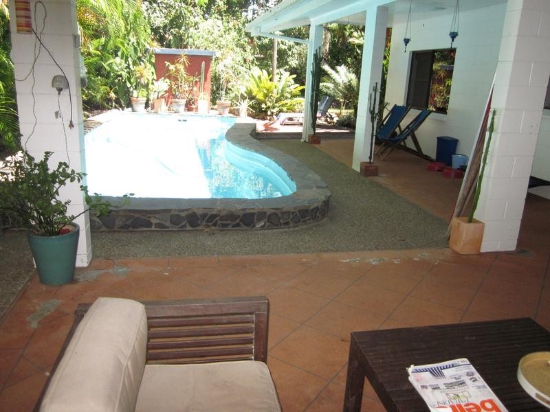 26 Satellite St, Clifton Beach QLD 4879