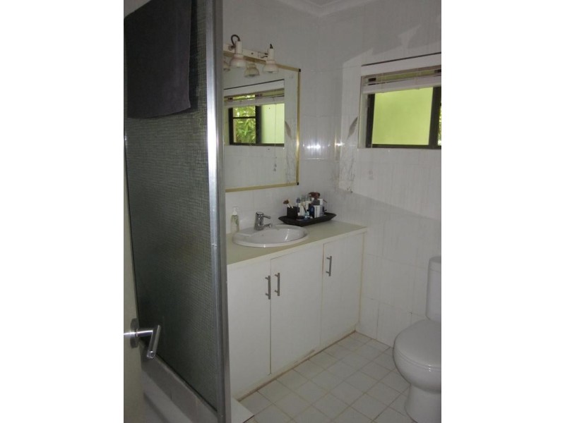 26 Satellite St, Clifton Beach QLD 4879