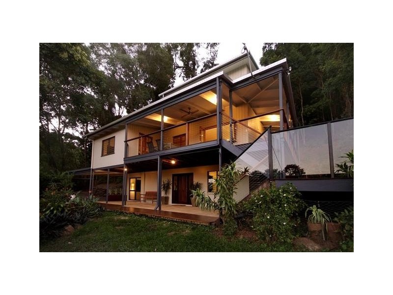 165 Stanton Road, Smithfield QLD 4878