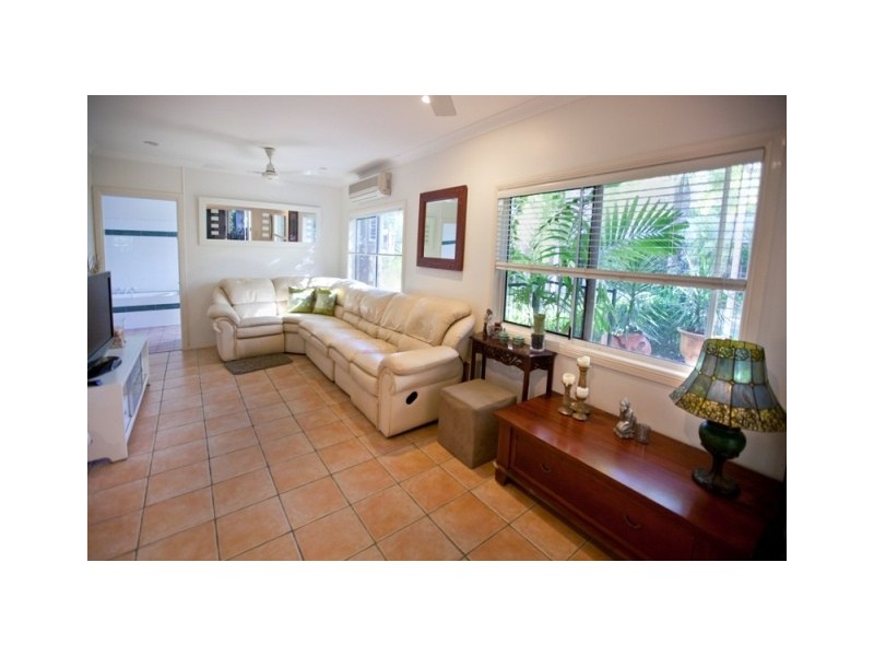 13 Bramble Street, Clifton Beach QLD 4879