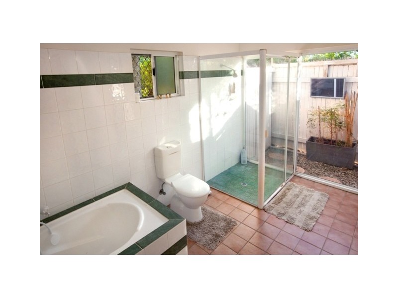 13 Bramble Street, Clifton Beach QLD 4879