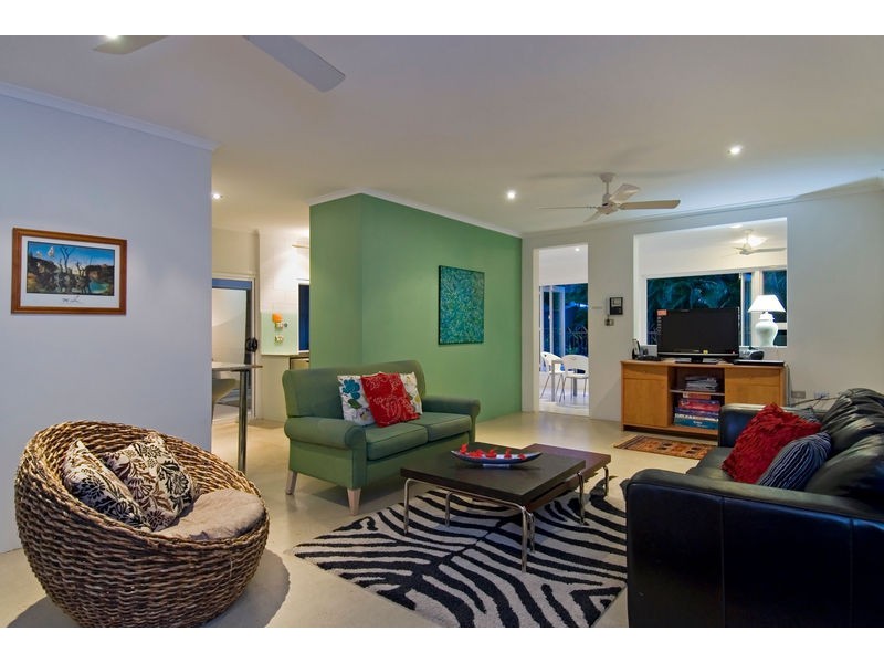 7 Albatross Street, Kewarra Beach QLD 4879