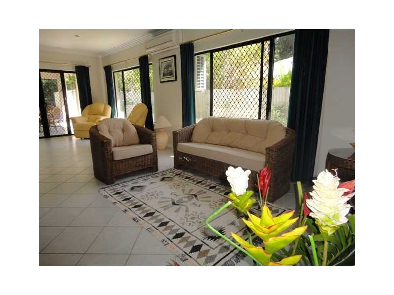 20 Tydeman Crescent, Clifton Beach QLD 4879