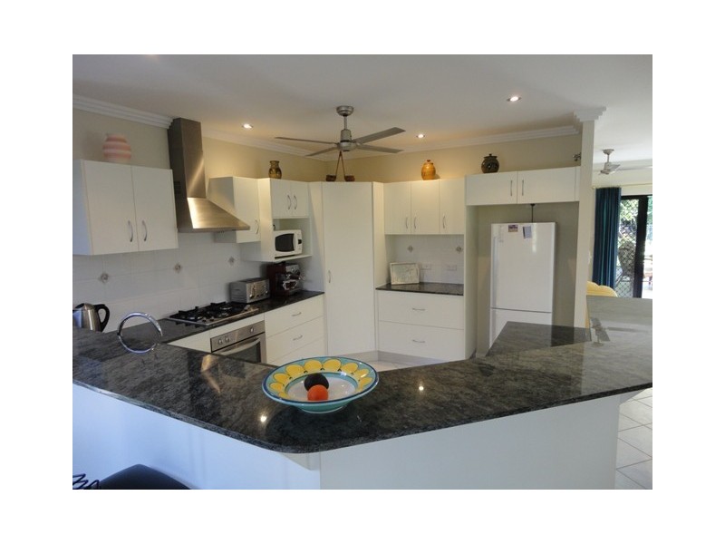 20 Tydeman Crescent, Clifton Beach QLD 4879