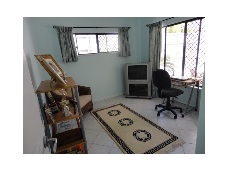 20 Tydeman Crescent, Clifton Beach QLD 4879