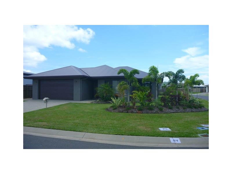 6 Oakville Parade, Trinity Park QLD 4879