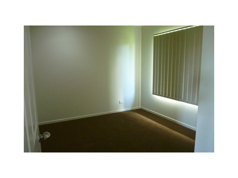 6 Oakville Parade, Trinity Park QLD 4879