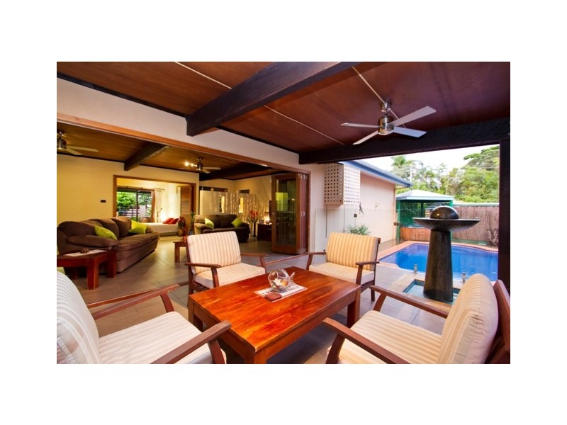 17 Newport Close, Kewarra Beach QLD 4879