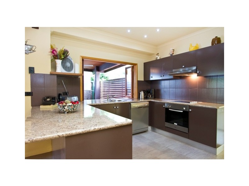 17 Newport Close, Kewarra Beach QLD 4879