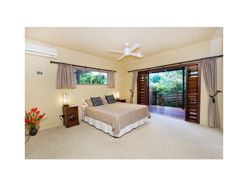 17 Newport Close, Kewarra Beach QLD 4879