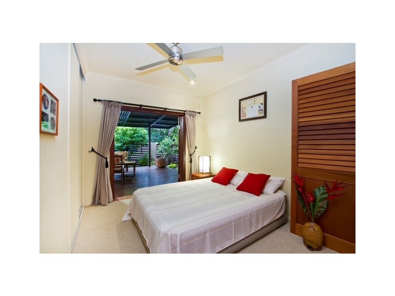 17 Newport Close, Kewarra Beach QLD 4879