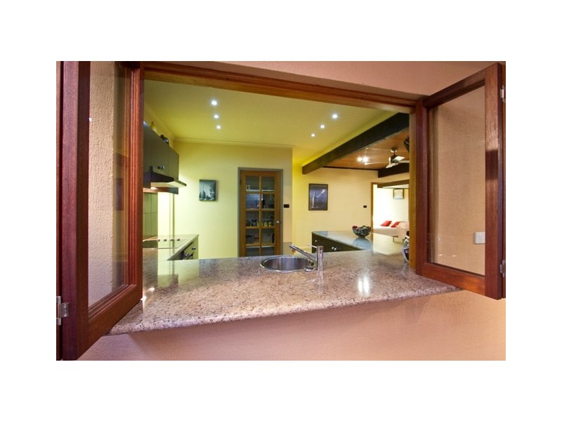 17 Newport Close, Kewarra Beach QLD 4879