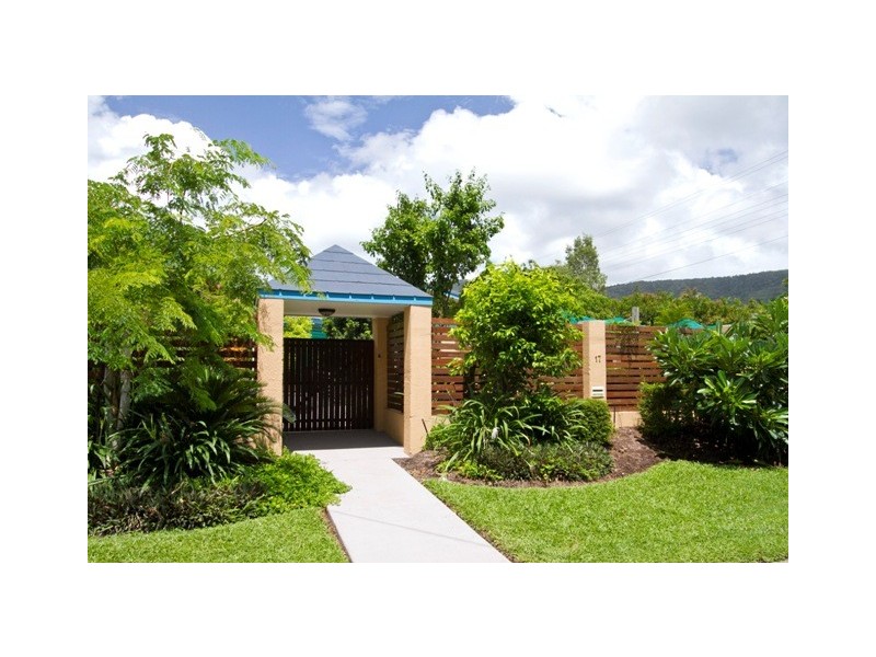 17 Newport Close, Kewarra Beach QLD 4879