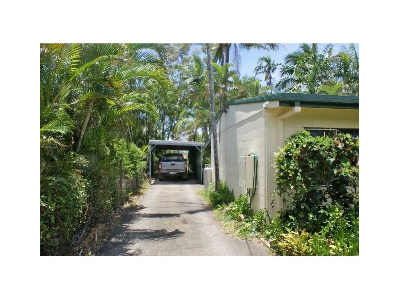 14 Riverside Parade, Trinity Park QLD 4879