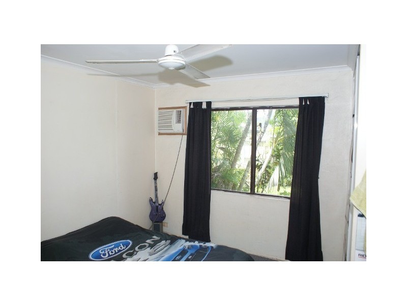 14 Riverside Parade, Trinity Park QLD 4879