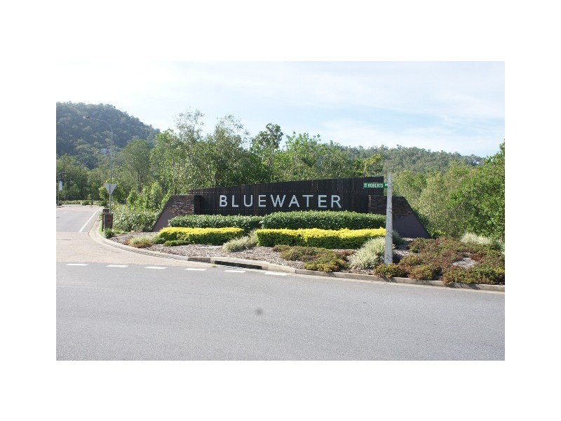 2 Seaways Street, Trinity Beach QLD 4879