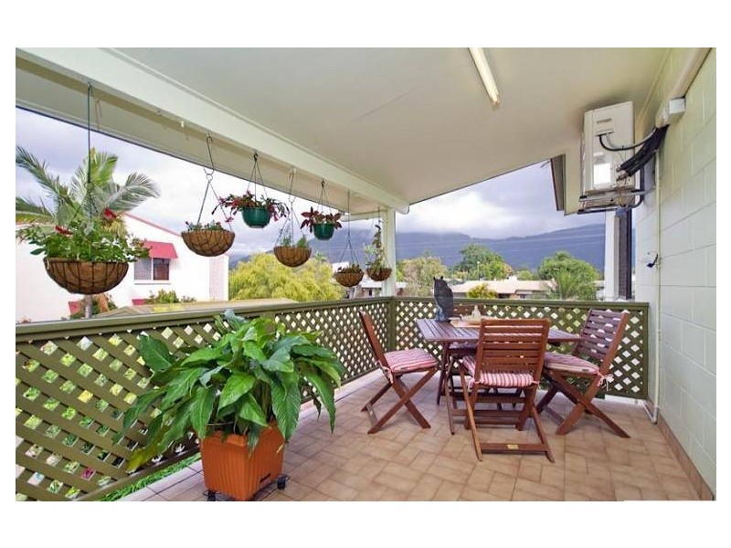 3/11 Mintaro Crescent, Woree QLD 4868