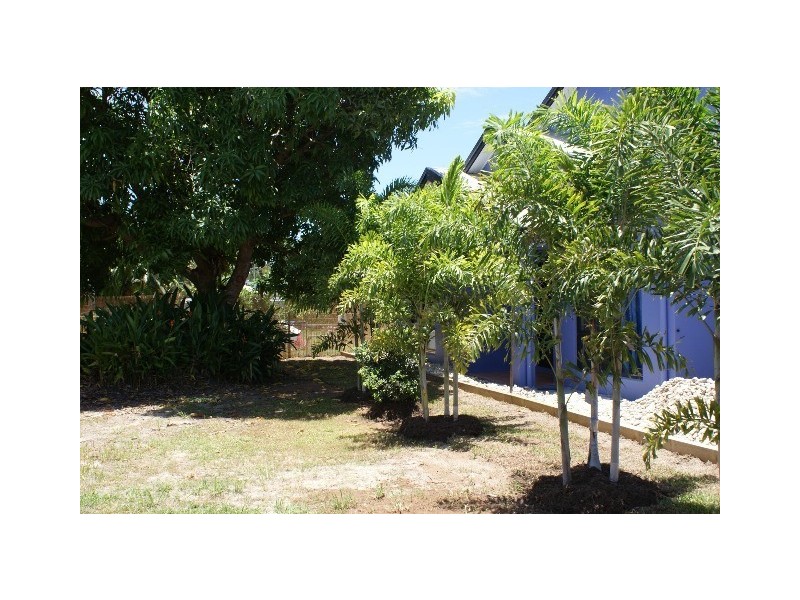 34 Debbie St, Trinity Park QLD 4879