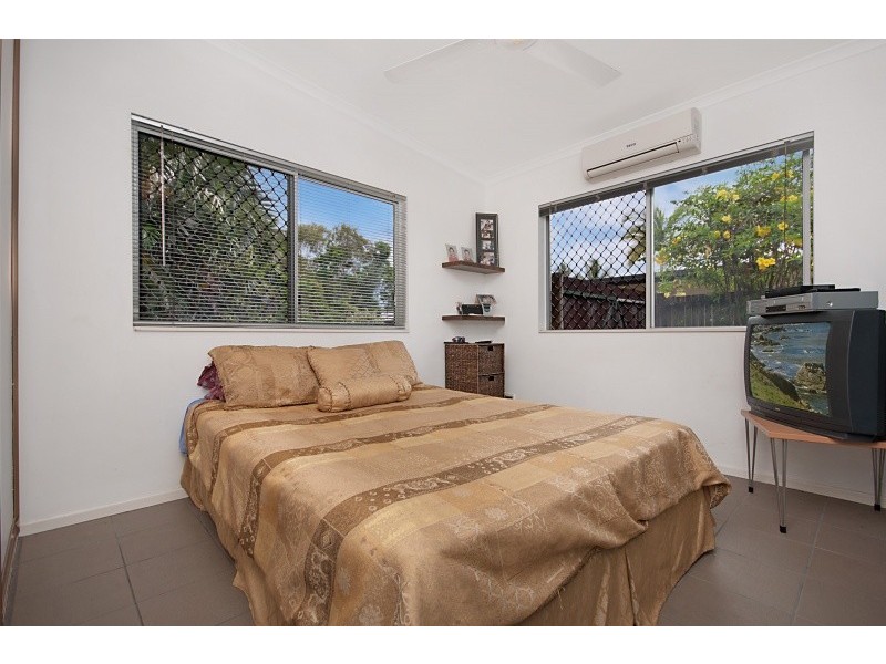 Yorkeys Knob QLD 4878