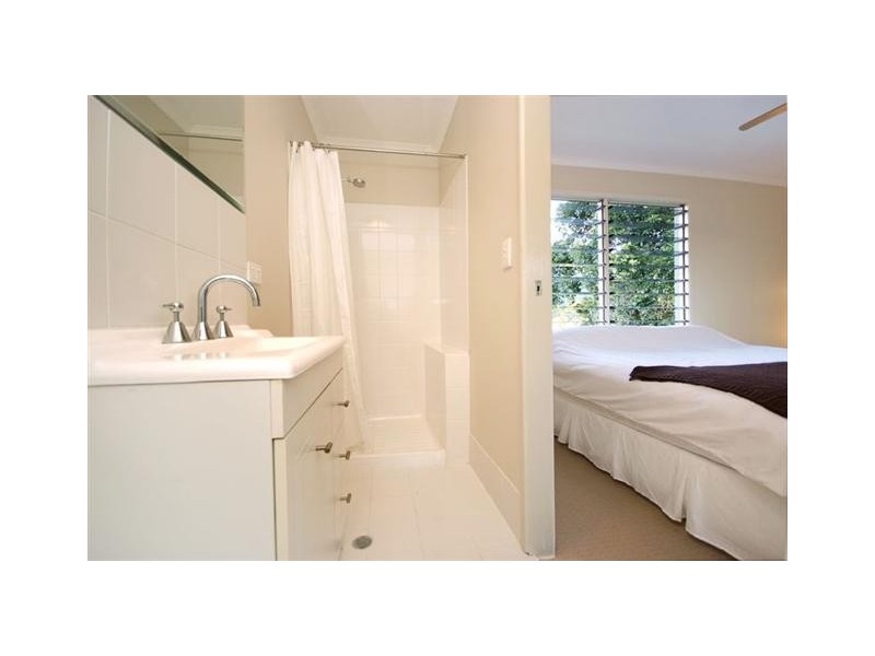 165 Stanton Road, Smithfield QLD 4878