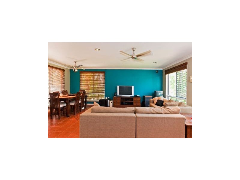 11 Cronulla Close, Kewarra Beach QLD 4879