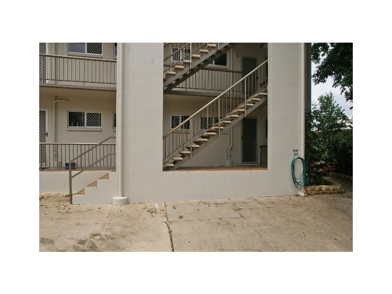 5/71 Moore Street, Trinity Beach QLD 4879