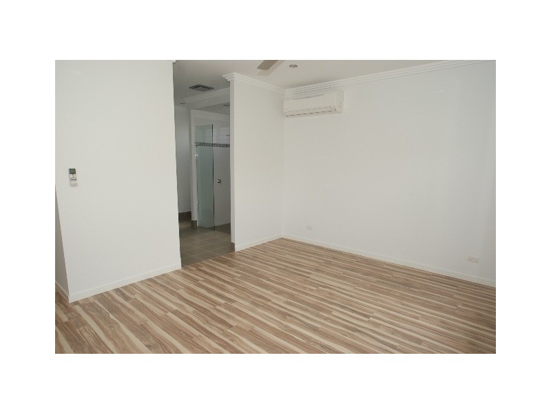 5 Billingai Close, Palm Cove QLD 4879
