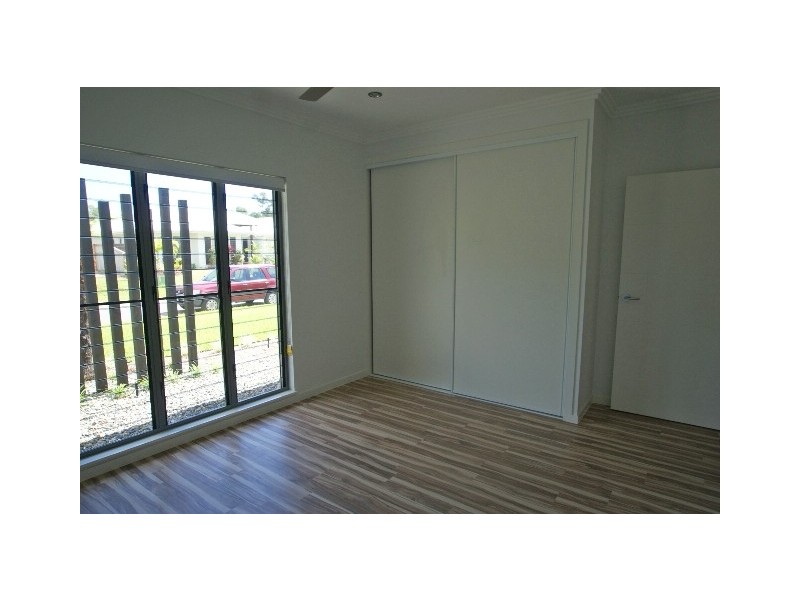 5 Billingai Close, Palm Cove QLD 4879