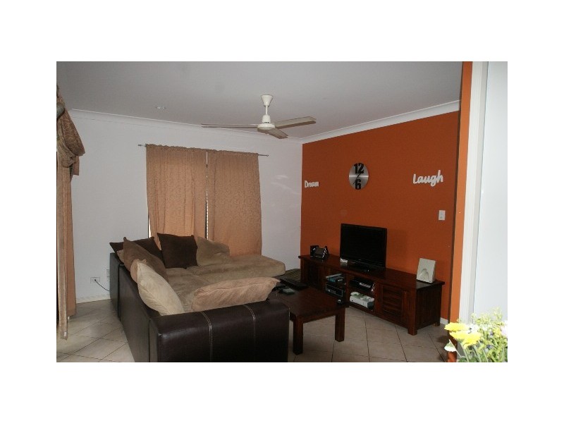 6 Cable Close, Kewarra Beach QLD 4879