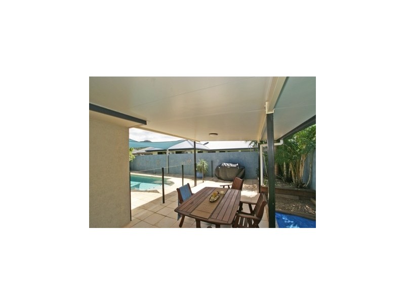 22 Moojeeba Way, Trinity Park QLD 4879