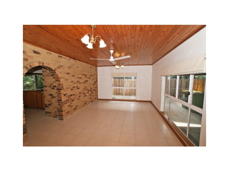 9 Kimberley Street, Trinity Park QLD 4879